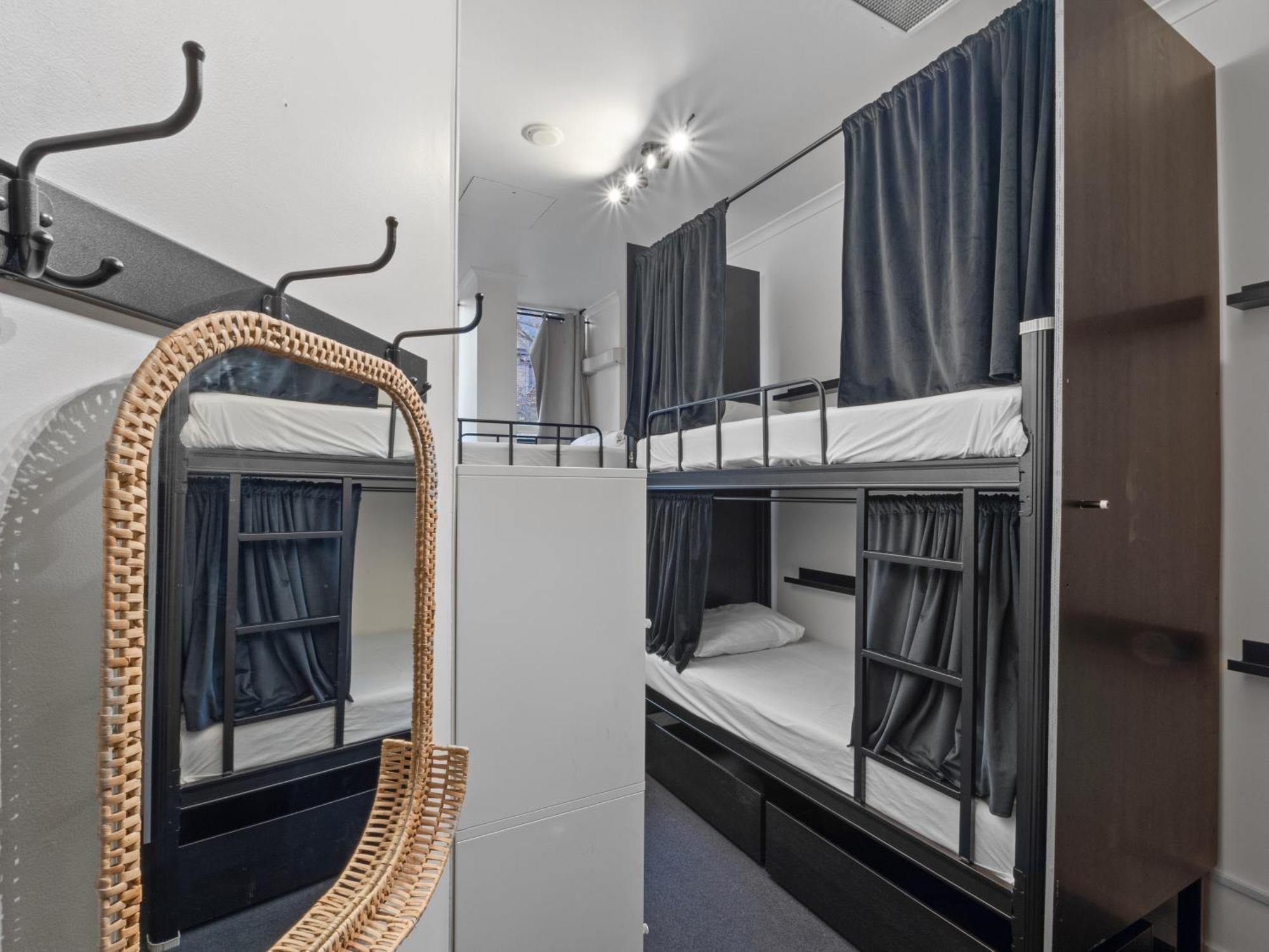 Azzurro Pod Hotel - Central Sydney Luaran gambar